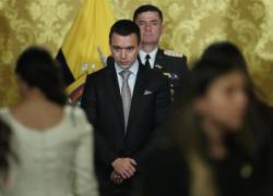 El presidente de Ecuador, Daniel Noboa, participa en un acto protocolario en el Palacio de Carondelet luego de ser investido en la Asamblea Nacional como jefe de Estado en reemplazo de Guillermo Lasso, hoy, en Quito.