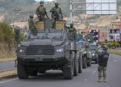 Integrantes de las Fuerzas Armadas de Ecuador en un patrullaje, el pasado miércoles, en Otavalo .