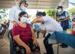 Hasta el momento, se han aplicado en Ecuador más de 14,7 millones de dosis, de las cuales algo más de 2.300 son Cansino.