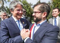 El presidente Guillermo Lasso y el mandatario de Chile, Gabriel Boric.