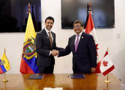 El Ministro de Producción de Ecuador, Luis Jaramillo, y el Ministro de Promoción de Exportaciones de Canadá, Maninder Sidhu.