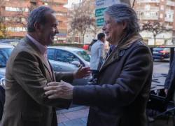 El secretario general Iberoamericano, Andrés Allamand (izquierda) se reunió con el presidente Guillermo Lasso en Madrid, España, previo a la Cumbre Iberoamericana.
