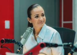 Marcela Aguiñaga habla sobre la reunión con Rafael Correa.