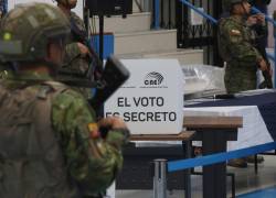 Fotografía tomada durante el simulacro del Consejo Nacional Electoral, en la Universidad Salesiana, en Guayaquil.