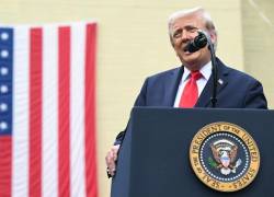 El presidente de Estados Unidos, Donald Trump, habla durante una ceremonia de conmemoración del 11-S en el Monumento Nacional del Pentágono, en Washington.