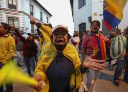 Miles de personas se manifestaron este jueves contra el Gobierno de Guillermo Lasso, en Quito.