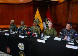 Rueda de prensa de las Fuerzas Armadas y Policía Nacional a cargo del jefe del comando conjunto almirante Jaime Vela Erazo.