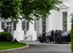 Agentes de servicio secreto, en los exteriores de la Casa Blanca, en una foto de archivo.