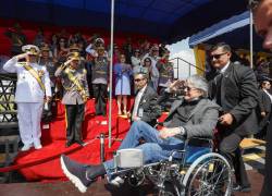 El presidente Guillermo Lasso hizo referencia a las declaraciones de algunos dirigentes políticos que han pedido su renuncia. Además, se comprometió en aspectos sociales.