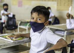 Ministerio de Salud planea vacunar a 98.000 estudiantes en una semana: ¿cuáles son los requisitos?