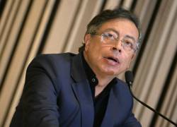 Gustavo Petro ordena regreso inmediato de su embajadora en Ecuador y lanza acusaciones contra Noboa