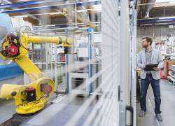 La automatización permite a las industrias reducir sus costos y alcanzar cierto grado de eficiencia operativa.