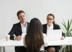 La UAFE busca analistas jurídicos: estos son los requisitos y sueldos para las vacantes