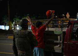 Primera jornada del toque de queda en la ciudad costera de Manta, provincia de Manabí.