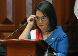 La presidenta de Perú, Keiko Fujimori, habla tras prestar juramento al cargo en Lima, el 28 de julio de 2026.