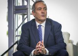 Carlos Díaz–Rosillo, Ph.D., es académico y estratega político. En la primera administración del presidente Donald Trump fue, entre otros cargos, director de Políticas Públicas de la Casa Blanca.