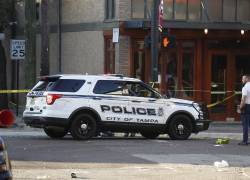 El tiroteo ocurrió poco antes de las 3h00 de la madrugada, en la localidad de Ybor City, en el centro histórico de Tampa, en la costa oeste de Florida.
