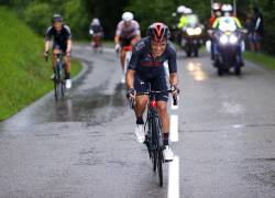 Richard Carapaz sube a la sexta posición del Tour de Francia tras etapa 8.
