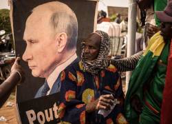 Putin está enviando a africanos: Ucrania acusa a Moscú de enviar a la guerra a prisioneros detenidos en Rusia
