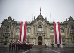 Allanan Palacio de Gobierno en Perú para buscar a la cuñada del presidente Castillo