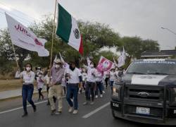La violencia es rampante en la campaña electoral mexicana local con varios candidatos asesinados o amenazados, como Julio González.