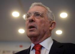 Expresidente Uribe no asistirá a investidura de Petro: dice que sufre complejo de preso