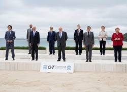 El G7 se compromete a combatir la pandemia, el cambio climático y los desafíos de China y Rusia.