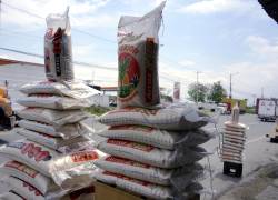 Venta de sacos de arroz en Limonal, ubicado en Daule, provincia del Guayas.