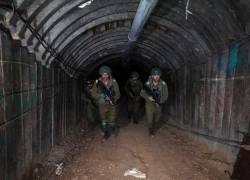 El túnel, construido por Hamás, está equipado con sistemas de canalización, electricidad, alcantarillado, de ventilación y raíles.