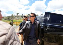 Daniel Noboa salió ileso luego de que su caravana fue apedreada en Cañar.