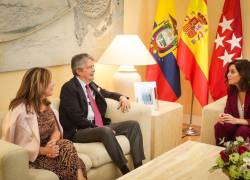 La experiencia de Madrid será muy útil para nuestro país, comentó el mandatario tras su reunión con Isabel Díaz Ayuso, y con el alcalde de la capital española.