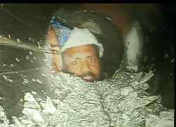 Fotos: los 41 obreros que llevan 11 días atrapados en un túnel de India