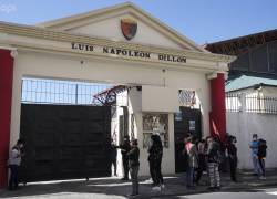 Renuncia la rectora del colegio Dillon tras presunta violación de estudiante; Ministerio detecta negligencias