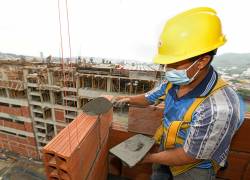El Banco Central del Ecuador estima que este año el sector de la construcción tendrá una contracción del 1,2 por ciento.