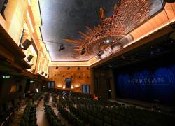 El interior del Teatro Egipcio se muestra durante la vista previa de prensa para la reapertura, en Hollywood, California, el 6 de noviembre de 2023.