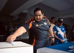 Hasta las 17h00 se receptarán los votos para elegir a la nueva directiva de Emelec.