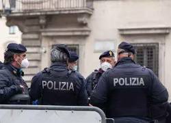 Los agentes denunciaron el caso ante la Fiscalía, institución que abrió una investigación contra el sujeto por el delito de ocultamiento de cadáver.