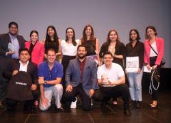 Vistazo premió a estudiantes de periodismo por trabajos con enfoque sostenible