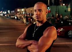 Fotografía de Vin Diesel en el set de la cinta The Fast and The Furious, producción que lo lanzó al estrellato en 2001.