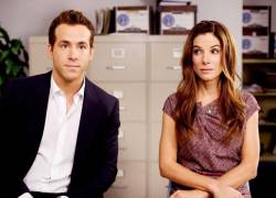 El incómodo momento entre Sandra Bullock y Ryan Reynolds en ‘La propuesta’