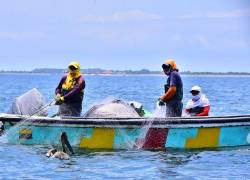 La operación de rescate fue ejecutada por la Marina salvadoreña.