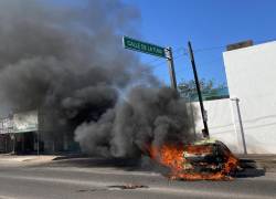 Intensos tiroteos y quema de vehículos se registran este jueves en la ciudad mexicana de Culiacán.