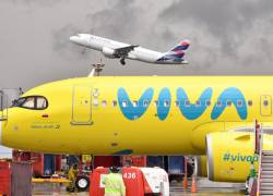 VIDEO: caos en aeropuertos de Colombia tras cese de operaciones de aerolínea Viva Air y cancelación de vuelos
