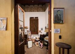La habitación en el Hotel Concordia en la que se hospedó el cantante de tango Carlos Gardel en 1933, en Salto (Uruguay).