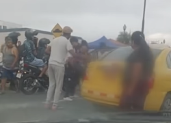 Estudiante atacado mientras iba al colegio.