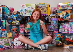 Sin haber salido aún de la escuela, Pixie ya amasa una fortuna que asciende a varios millones de dólares por el éxito que consiguió con una empresa de venta de juguetes que fundó a los 9 años, con ayuda de su madre.