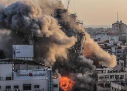 El Ministerio de Salud de la Franja de Gaza dijo que al menos 65 palestinos, incluidos 13 niños, murieron en los recientes ataques aéreos israelíes de represalia.