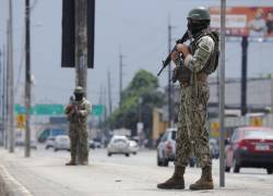 El decreto de conflicto armado interno en Ecuador permite que los militares operen libremente y tomen el control de las calles