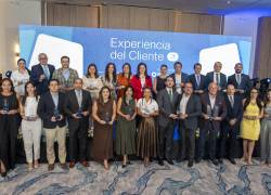 Representantes de las empresas ganadoras del PXI 2026 posan junto a sus galardones.