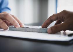 Superintendencia de Bancos alerta sobre dos nuevas entidades no autorizadas para realizar actividades financieras en Ecuador